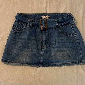 Sincerely Jules Jean skirt with unique belt detail